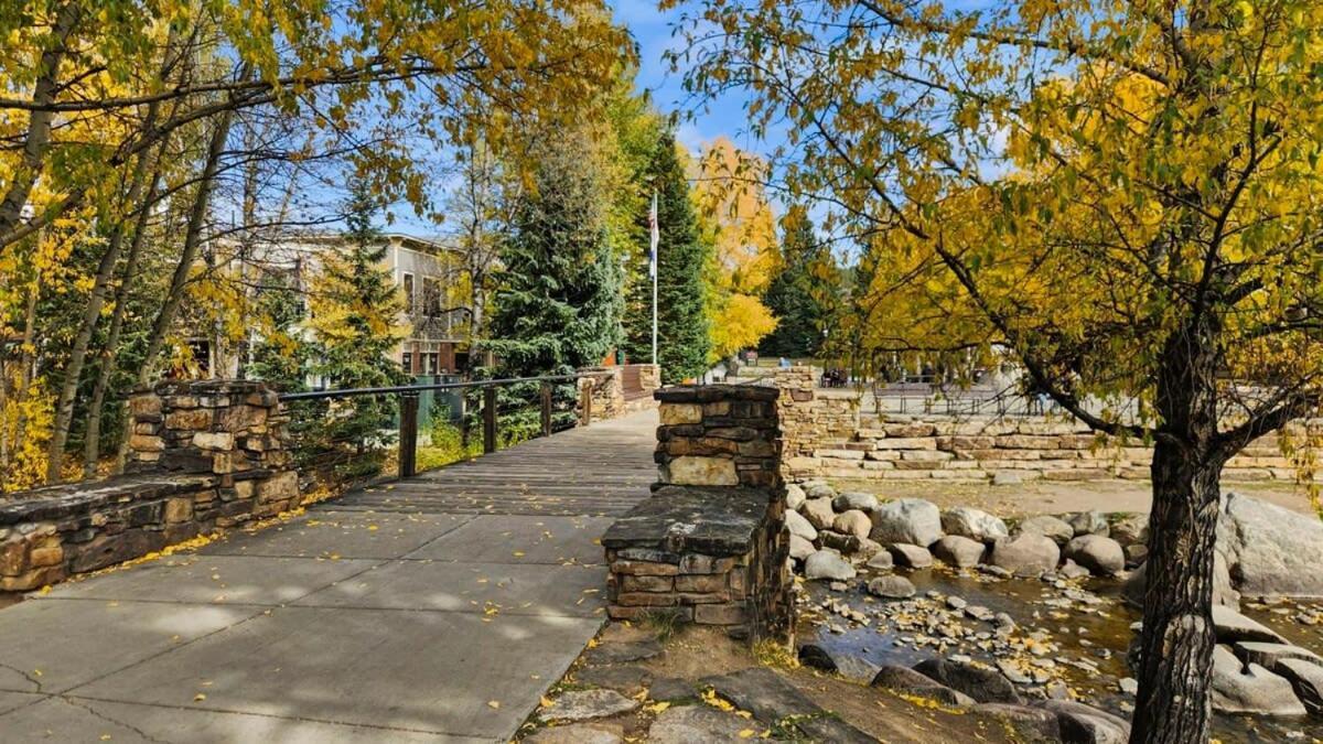 Cozy Studio With Shared Pool -3 Min To Ski Lift Брекенридж Экстерьер фото