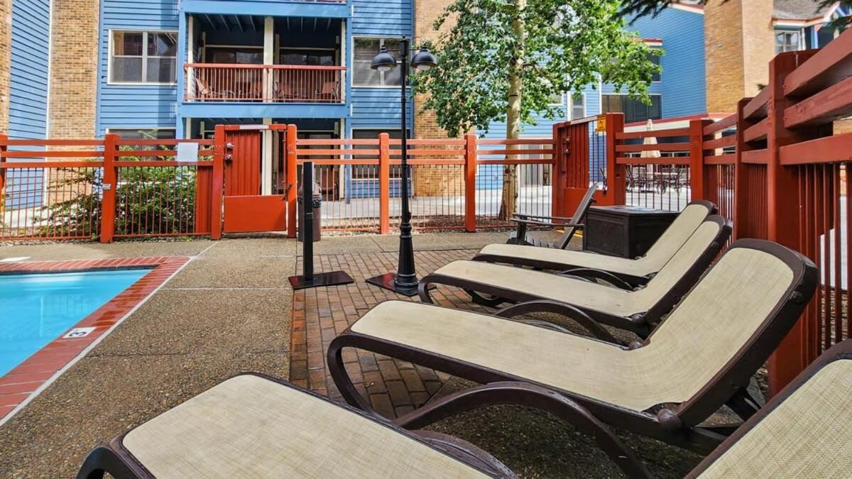 Cozy Studio With Shared Pool -3 Min To Ski Lift Брекенридж Экстерьер фото